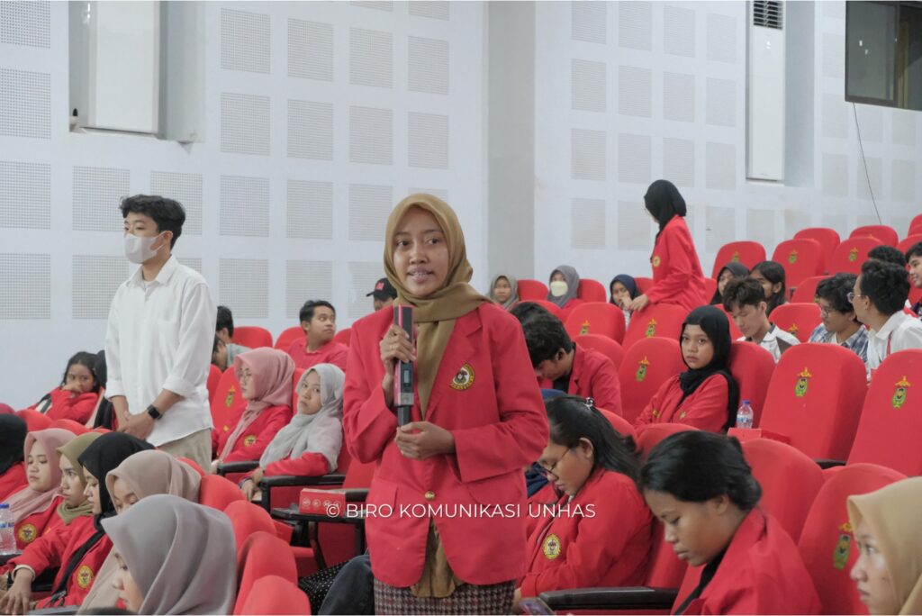 Rektor Unhas Lepas 849 Mahasiswa Outbound MBKM Flagship 2024