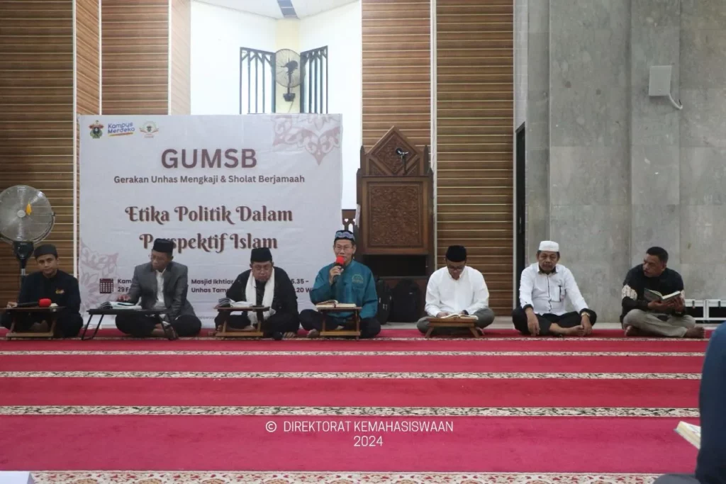Gerakan Unhas Mengkaji dan Salat Berjamaah Perdana di Semester Genap, Bahas Etika Politik dalam Islam