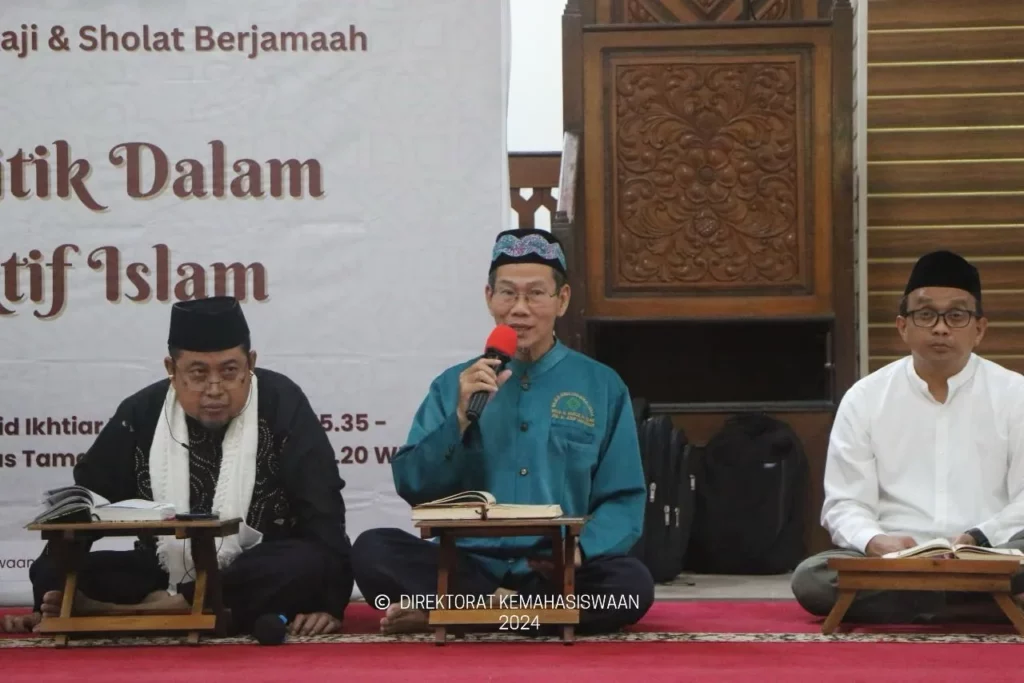 Gerakan Unhas Mengkaji dan Salat Berjamaah Perdana di Semester Genap, Bahas Etika Politik dalam Islam