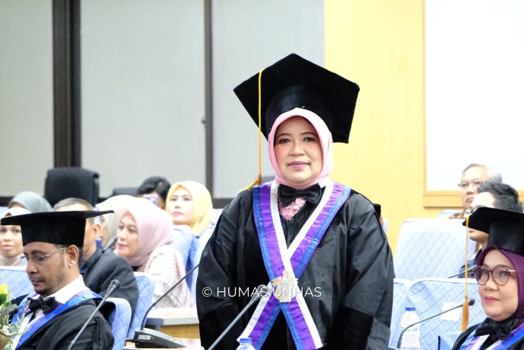 Unhas Kukuhkan Tiga Professor Baru pada Fakultas Ilmu Kelautan dan Perikanan