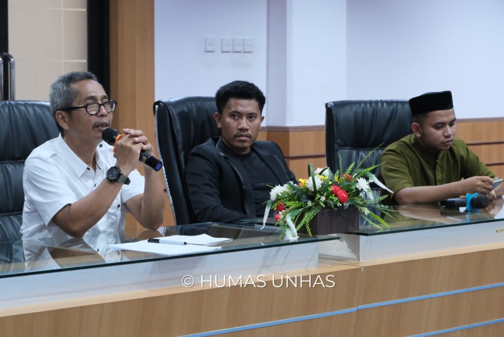 Unhas Terima Kunjungan 130 Siswa Pondok Pesantren Darul Ihsan Kabupaten Sinjai