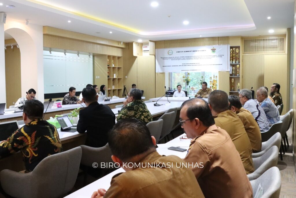 Faperta Unhas Bersama Sekretariat Jenderal DPD RI Adakan FGD UU Perlindungan Lahan Pertanian Pangan Berkelanjutan