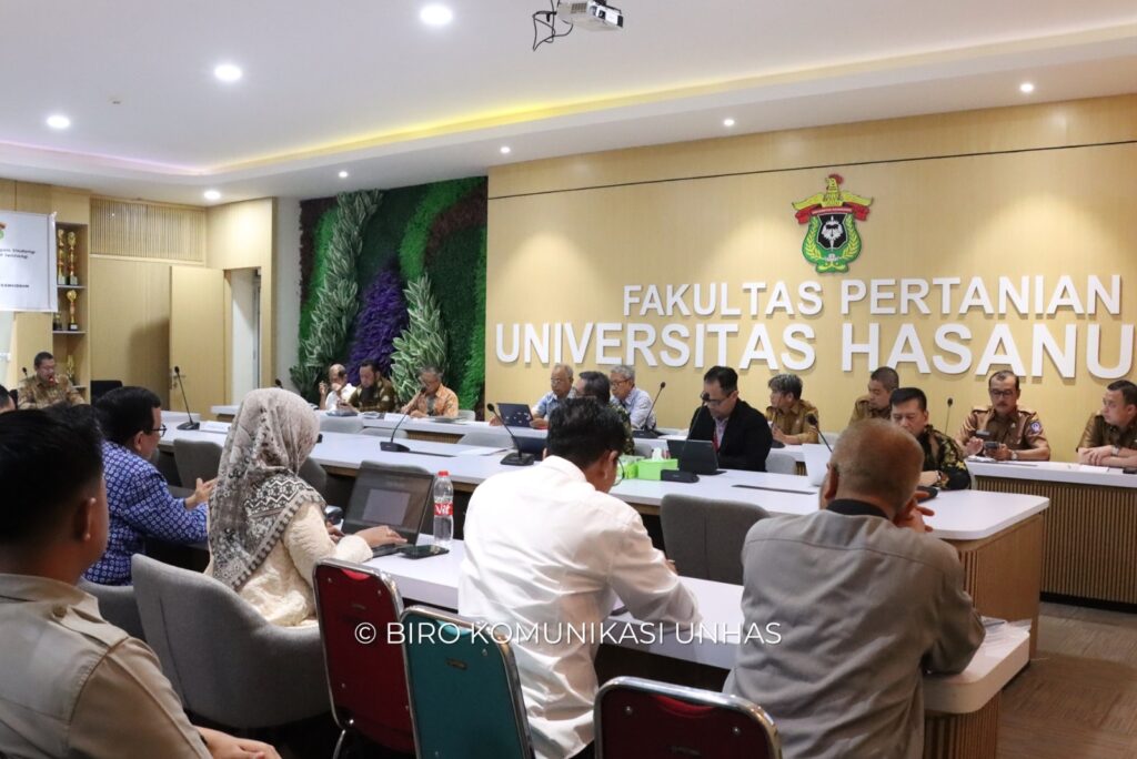 Faperta Unhas Bersama Sekretariat Jenderal DPD RI Adakan FGD UU Perlindungan Lahan Pertanian Pangan Berkelanjutan