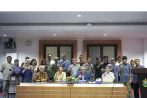 Gelar Sosialisasi PPID, Sekun Unhas Harapkan Kolaborasi Fakultas dan Unit Kerja