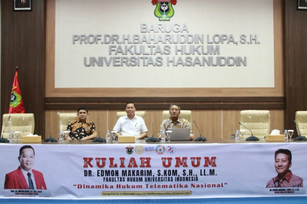 Rangkaian Dies KE-72, Fakultas Hukum Unhas gelar Kuliah Umum Hadirkan Pakar Hukum Telematika UI