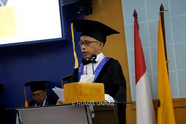 Unhas Kukuhkan Tiga Guru Besar Baru pada Fakultas Ilmu Kelautan dan Perikanan (4)