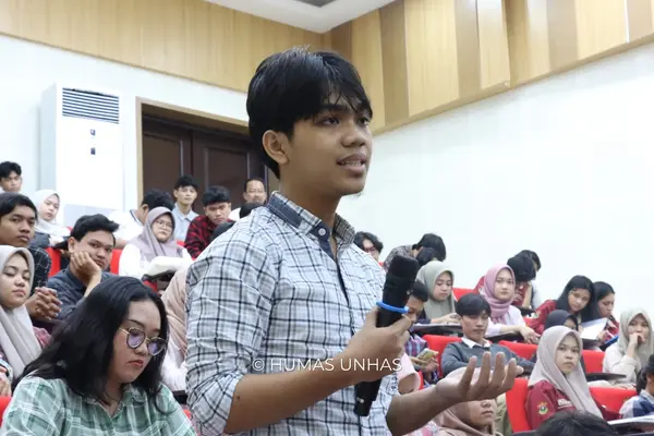 Hadiri Kuliah Umum Faperta, Menteri Pertanian RI Bahas Pengaruh Budaya dalam Komunikasi Interkultural Bisnis