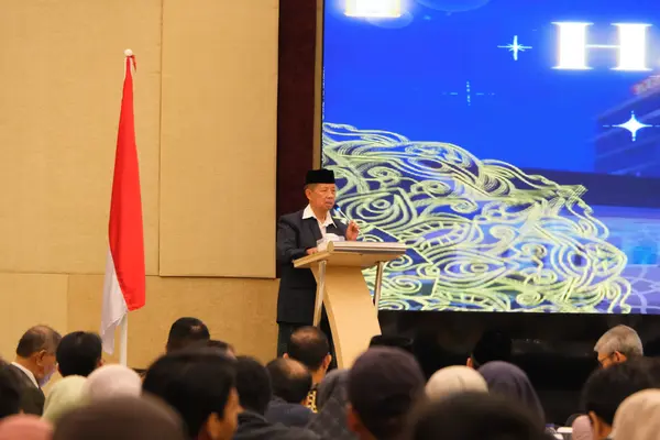 Unhas Gelar Halal Bihalal 1445 H, Rektor Unhas Memperkuat Silaturahmi dan Kekeluargaan