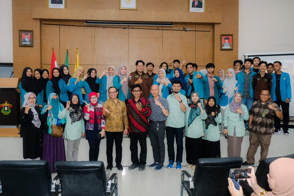 Fakultas Kehutanan Unhas Kolaborasi Direktorat Kemitraan Lingkungan KLHK Gelar Sosialisasi Program MSIB Perhutanan Sosial