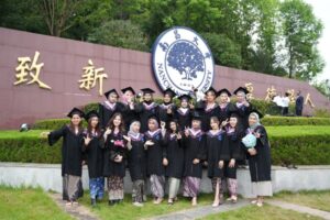 Melalui Program Joint Degree, Mahasiswa Unhas Berhasil Wisuda di Nanchang University China