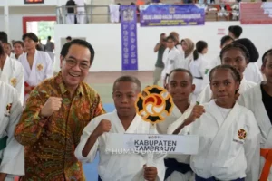 Pembukaan Rektor Unhas Cup XVI, Prof JJ Upaya Pengembangan Bakat Para Atlet Muda