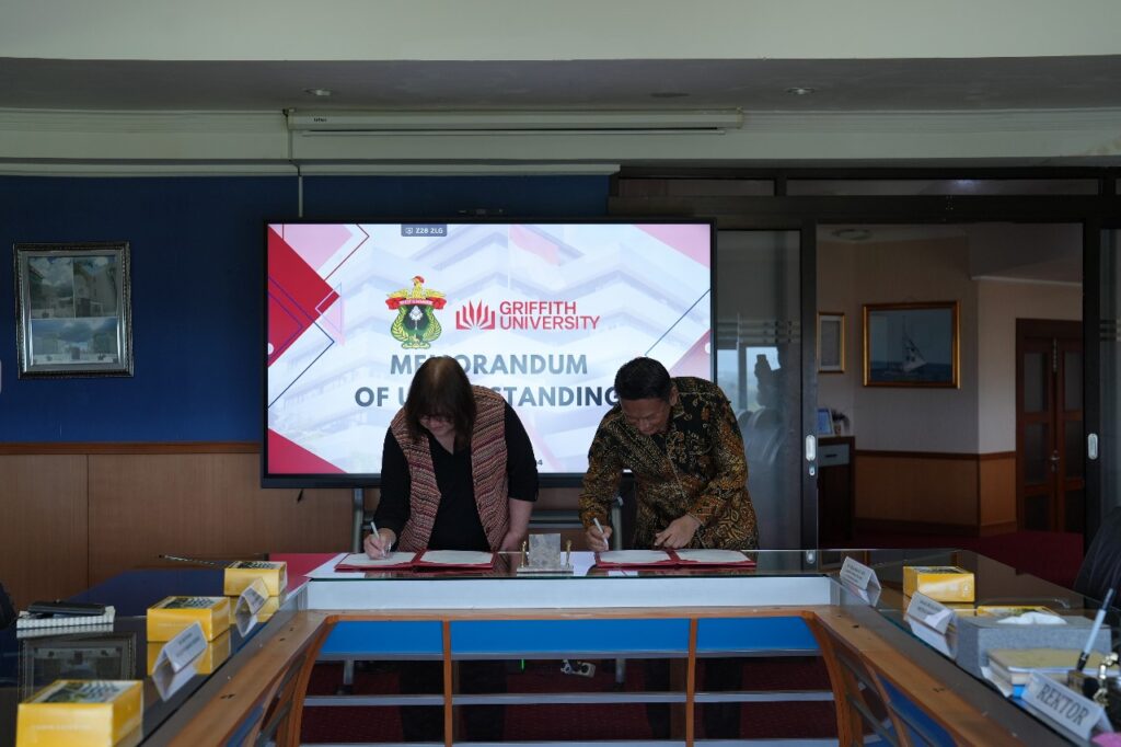 Penandatangan MoU antara Unhas dan Griffith University, Australia, tandai Perpanjangan Kerja Sama