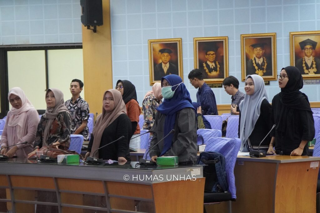Sambangi Unhas, Dewan Pers Dialog Tentang Kemerdekaan Pers Hingga Peran Media Sosial