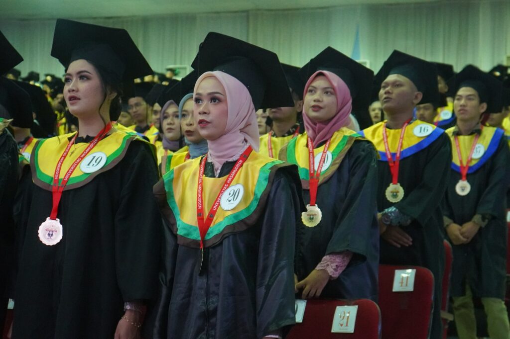 Unhas Selenggarakan Wisuda Periode Juni Tahap 1 Bagi 977 Wisudawan Baru