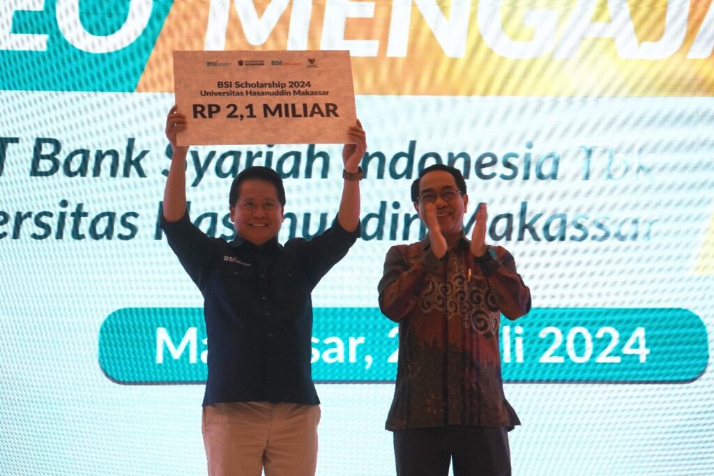 Unhas Terima Bantuan Dana Pendidikan dari PT Bank Syariah Indonesia Tbk (2)