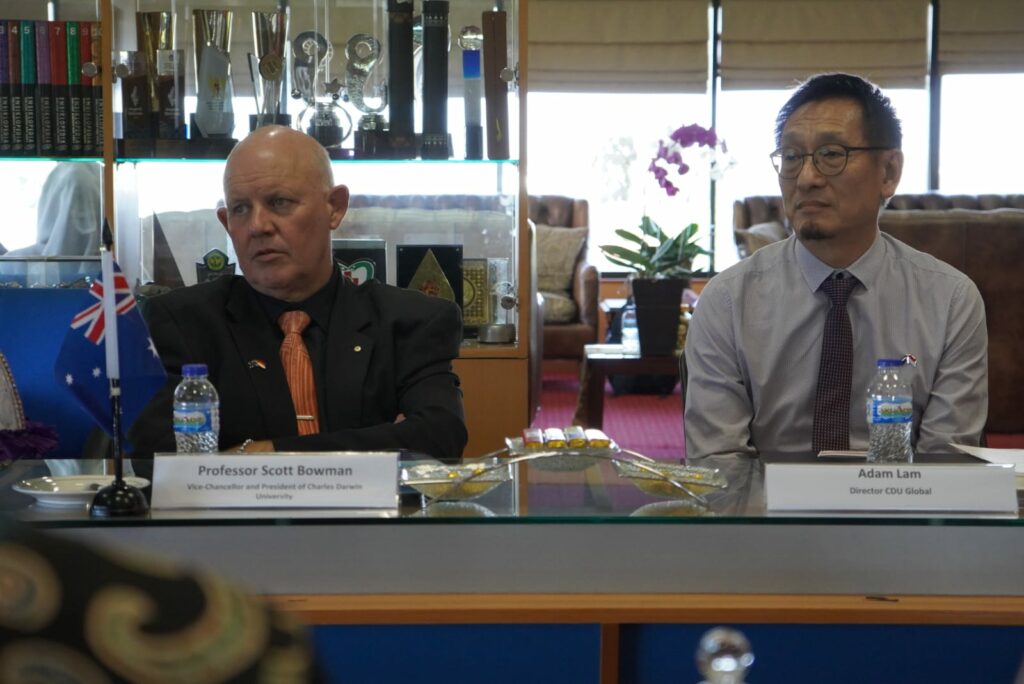 Unhas Terima Kunjungan CDU Australia, Bahas Potensi Kerjasama Pengembangan Pendidikan (2)