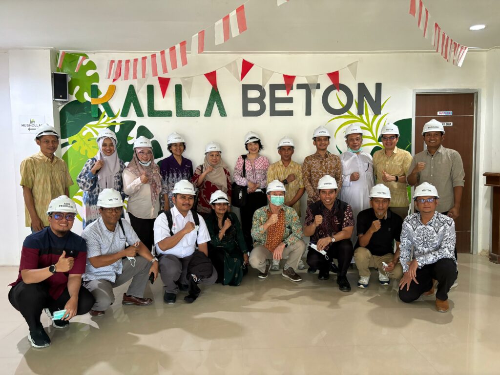 Unhas dan Murdoch University Gelar Workshop Internasional tentang Low Carbon Building Material