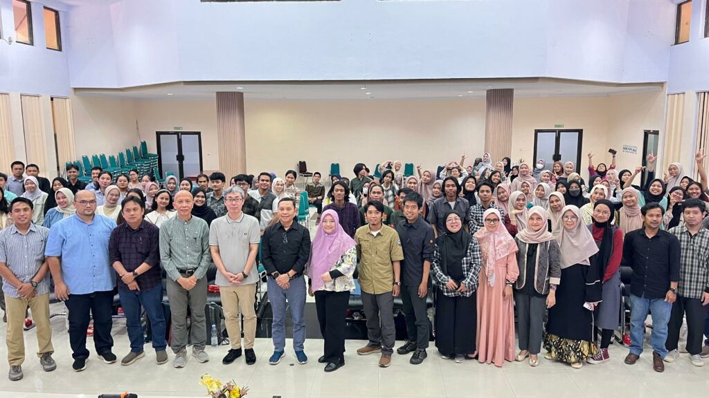 Kuliah Umum Fakultas Kehutanan Unhas Hadirkan Narasumber dari Ehime University, Jepang