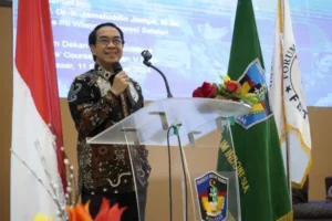 Rektor Unhas Jadi Narasumber Forum Dekan Teknik Indonesia, Bahas Tantangan Global Insinyur Indonesia