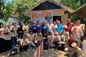 Tim PPK ORMAWA KM PILAR Unhas Lakukan Pendampingan Sanggar Tani Muda dan Rumah Jamur Tiram di Kabupaten Maros