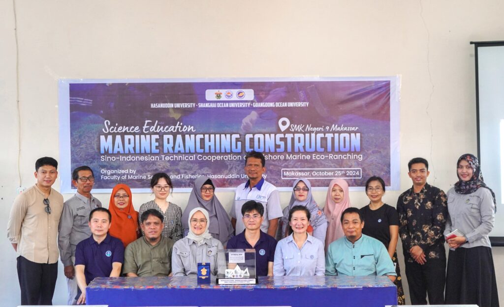 FIKP Unhas - Universitas China Edukasi Pemanfaatan Terumbu Buatan di SMKN 9 Makassar (4)