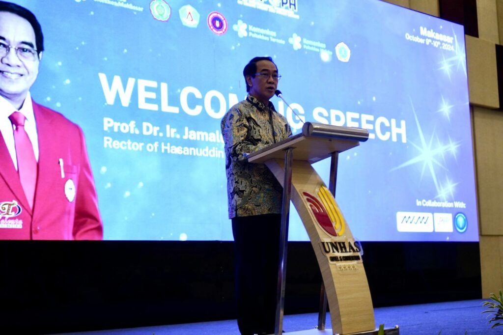 FKM Unhas Gelar The 1st International Conference on Health Policy and Public Health (ICHP-PH) 2024