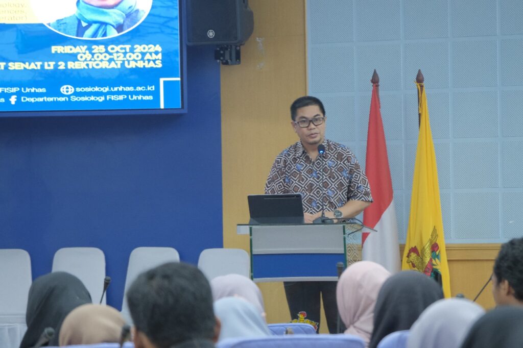 Fisip Unhas Selenggarakan Kuliah Umum Kesiapan Adaptasi Terhadap Perubahan Iklim