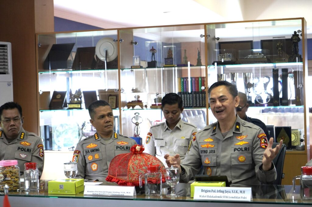 Lakukan Studi Tiru di Unhas, STIK LEMDIKLAT POLRI Pelajari Pengelolaan Pendidikan