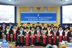 Pengukuhan Empat Guru Besar Baru Unhas Lintas Bidang Ilmu