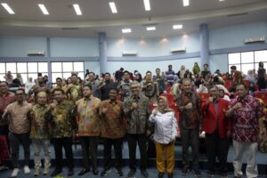 Seminar Nasional di Unhas Bahas Peran Lembaga Survei dalam Pilkada 2024