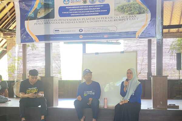 Ilmu Kelautan Unhas Penyuluhan Pencemaran Plastik dan Domestikasi Rumput Laut di PPLH Puntondo, Kab. Takalar