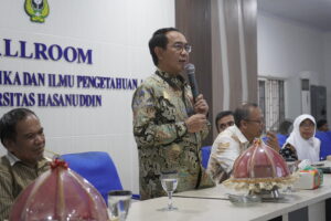 Lakukan Kunjungan Fakultas, Rektor Unhas Berikan Motivasi dan Semangat Kerja bagi Sivitas Akademika FMipa