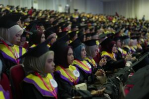 Unhas Selenggarakan Wisuda Periode Oktober Bagi 1133 Lulusan Baru