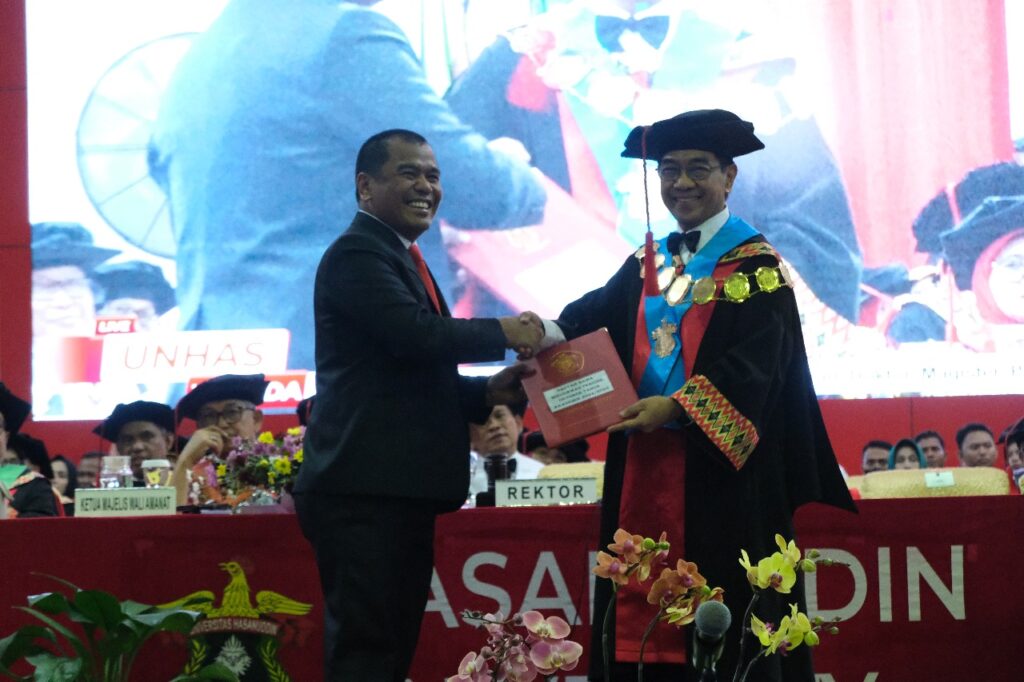 Unhas Selenggarakan Wisuda Periode Oktober Bagi 1133 Lulusan Baru