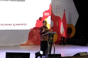 Unhas dan OJK Gelar Kuliah Umum Wujudkan Generasi Cerdas Keuangan untuk Indonesia Emas