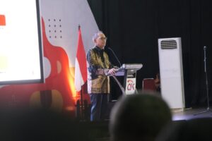 Unhas dan OJK Gelar Kuliah Umum Wujudkan Generasi Cerdas Keuangan untuk Indonesia Emas