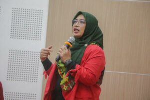 Wakil Ketua Komisi IX DPR RI Beri Kuliah Umum di Unhas, Bahas Transformasi Kebijakan Publik Bidang Kesehatan