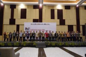 613 Peneliti dari 21 PTNBH dan Mitra Hadiri Seminar Akhir Riset Kolaborasi Indonesia di Unhas