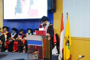 Empat Guru Besar Baru Unhas dari Fakultas Ekonomi dan Fakultas Ilmu Budaya