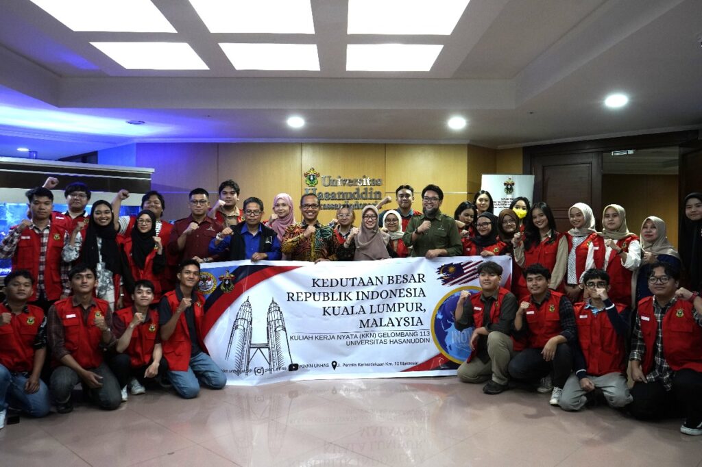 28 Mahasiswa Unhas Ikuti Program KKN Internasional di Malaysia