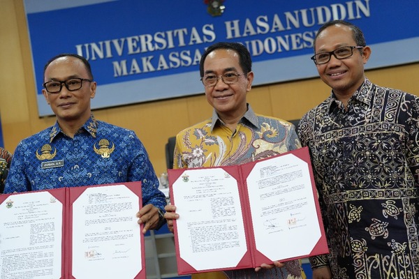 Unhas dan Pemprov Sulsel Tandatangani PKS Penyenggaraan Pendidikan Afirmasi
