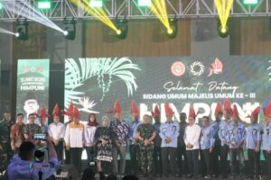 Rektor Unhas Hadiri Pembukaan Sidang Umum HIMPUNI di Makassar