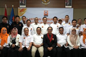 Lantik Pengurus PII Cabang Sulsel, Rektor Unhas Penting Kompetensi Insinyur Menyesuaikan Kebutuhan Zaman