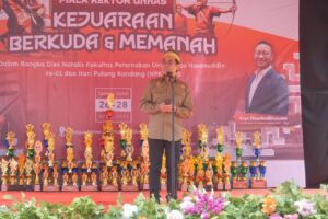 Kejuaraan Berkuda dan Memanah Piala Rektor Unhas Resmi Digelar, Ketua Umum PP PORDASI Berikan Apresiasi