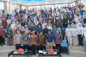 Kuliah Umum di Unhas, Dirut BPJS Kesehatan Bahas Investasi Kesehatan Generasi Emas