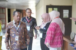 Tim Monev Nasional UTBK SNBT 2025 Pantau Pelaksanaan Ujian di Unhas, Semua Sesuai POP