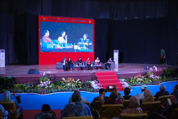 “Dialog Kebangsaan” di Unhas: Ruang Ekspresi dan Inspirasi untuk Generasi Muda