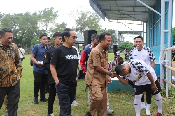 Gubernur Sulsel Dukung Unhas Cup 2025 Sepak Bola Wadah Pembentukan Karakter Mahasiswa