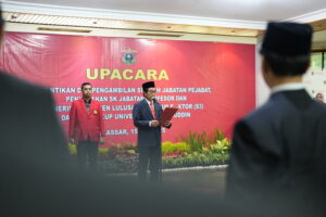 Pelantikan Pejabat di Lingkup Unhas, Rektor Gerak Maju Menuju Kampus Unggul dan Berdampak