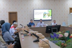 Unhas dan Pemkab Maros Diskusi Keberlanjutan Tata Kelola Rammang-Rammang